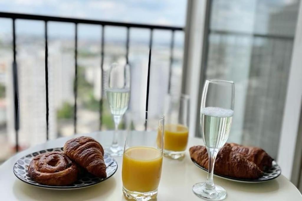 Appartement Ciel De Paris : Vue Tour Eiffel à Choisy-le-Roi Extérieur photo