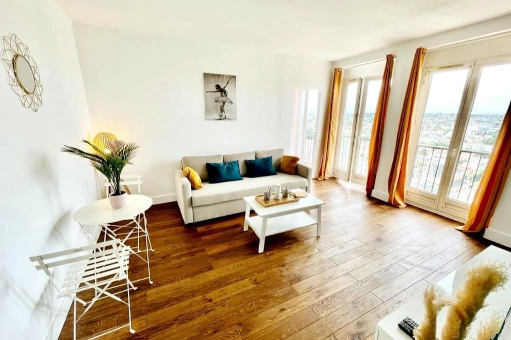 Appartement Ciel De Paris : Vue Tour Eiffel à Choisy-le-Roi Extérieur photo