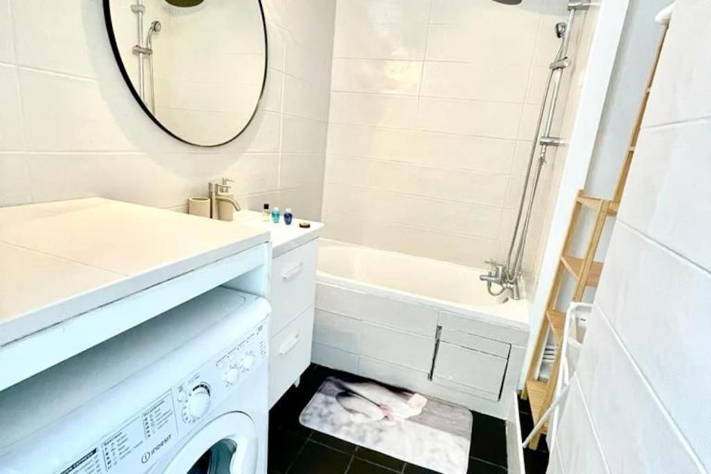 Appartement Ciel De Paris : Vue Tour Eiffel à Choisy-le-Roi Extérieur photo